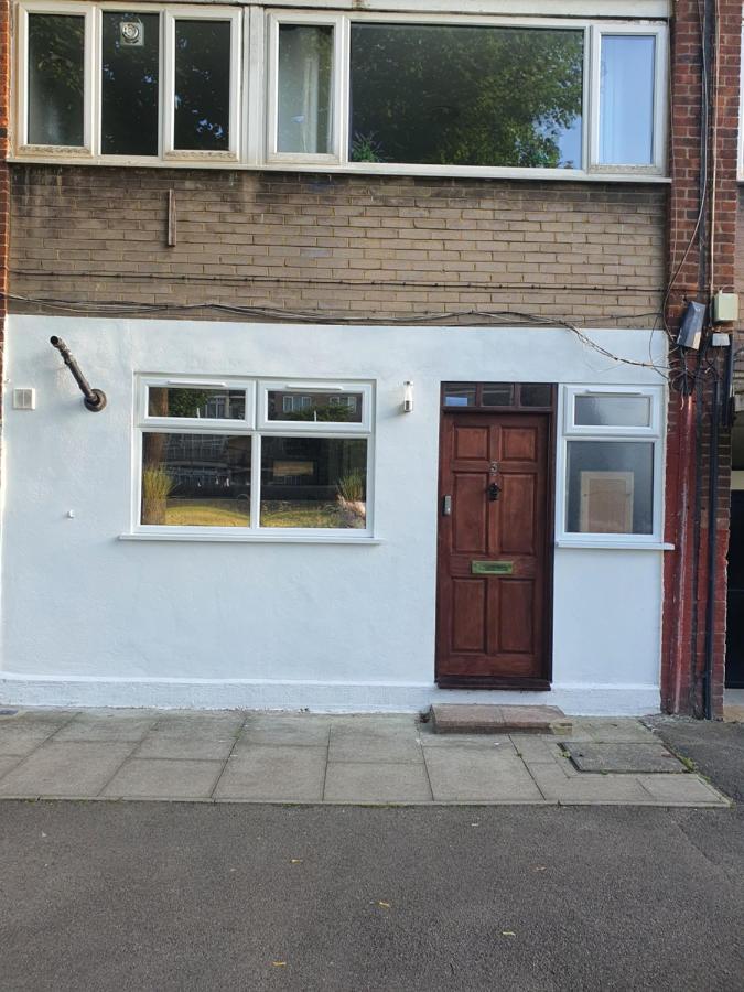 Проживание в семье Limehouse East